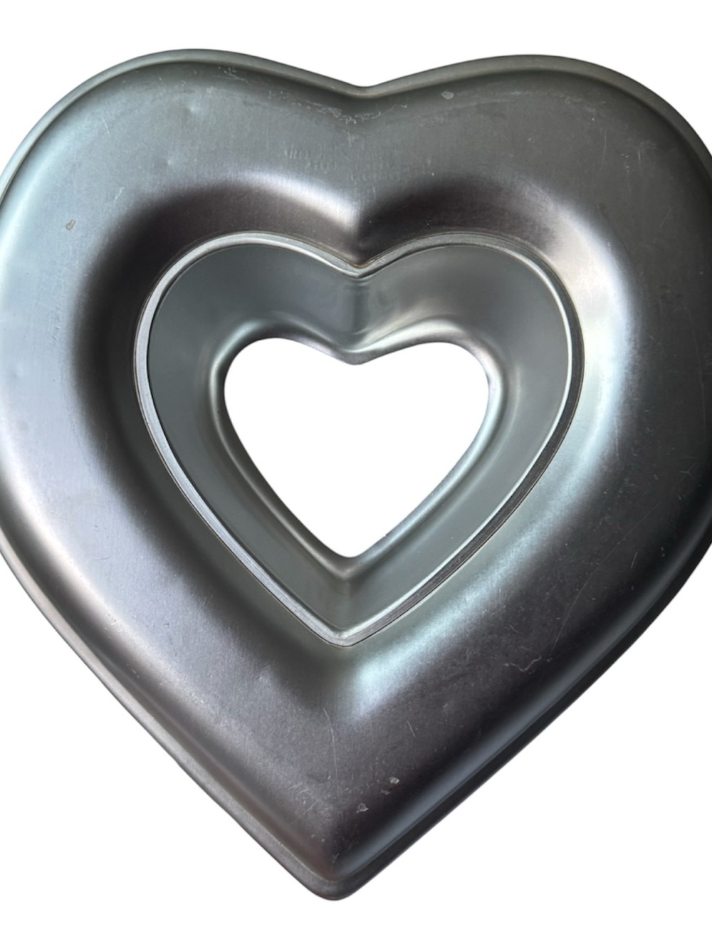 1989 Wilton Heart-Shaped Cake Pan - Gray